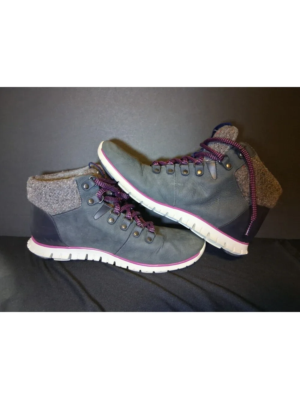 Cole Haan Women's Zerogrand Explore Hiker Waterproof Hiking Boot, size 8.5